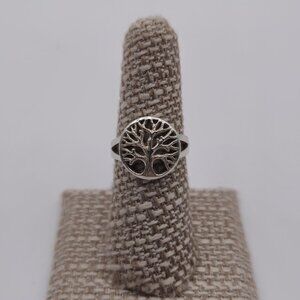 Size 6.75 Sterling Silver Beautiful Tree Ring A2107